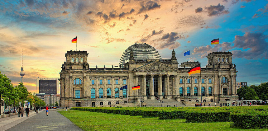 Bundestag en el antiguo edificio del Reichstag